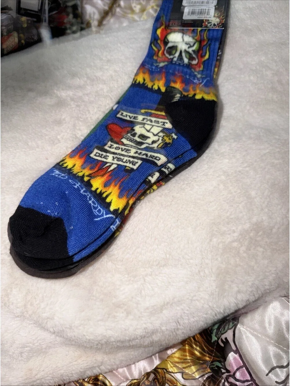 Ed Hardy Gambling Skull Mens 3 Pair Cushioned Crew Socks Green /Black/blue